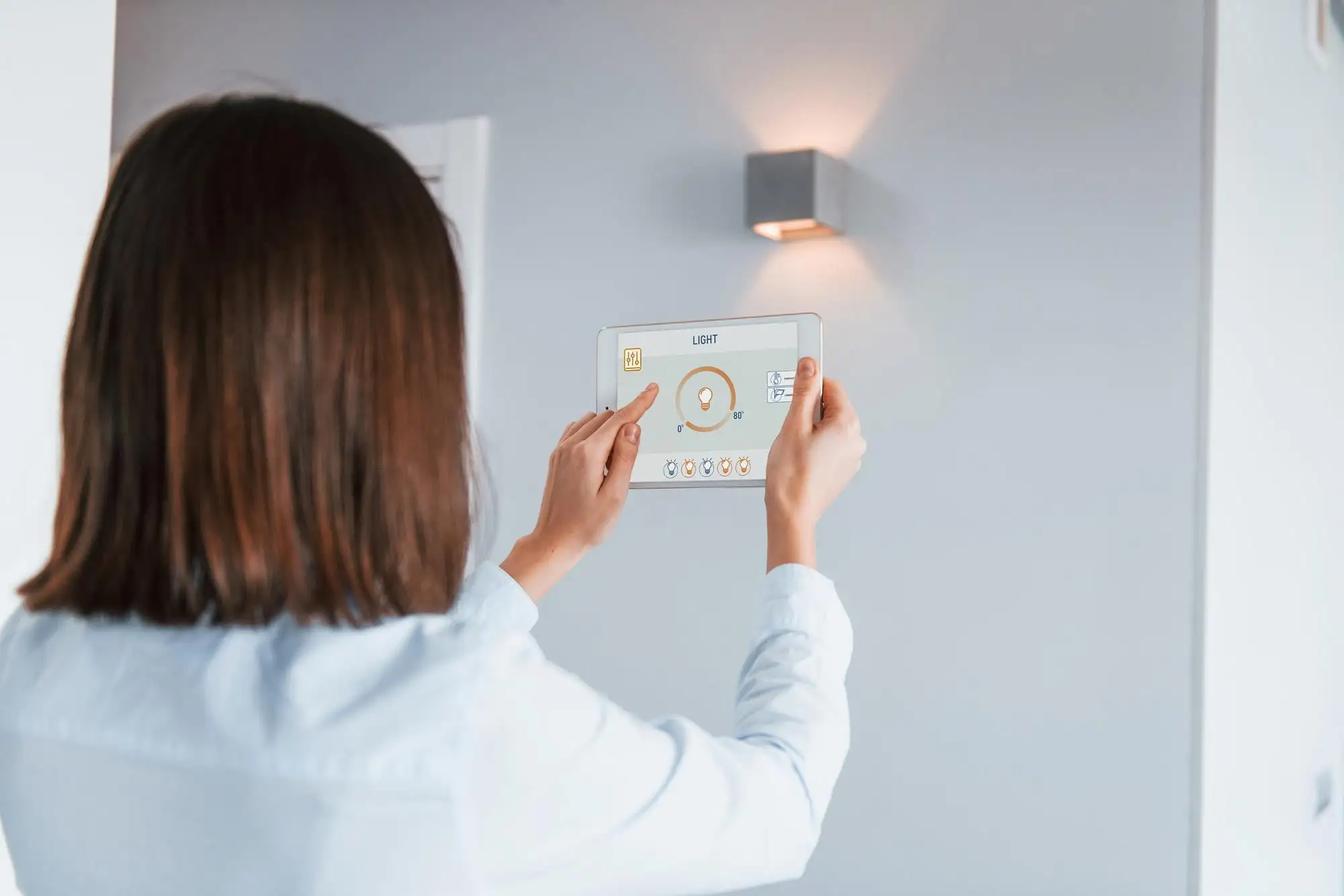 Smart Switches - A Beginner’s Guide to Understanding and Installing Smart Switches - Vorlane - Vorlane Smart Switches - A Beginner’s Guide to Understanding and Installing Smart Switches - Vorlane - Vorlane